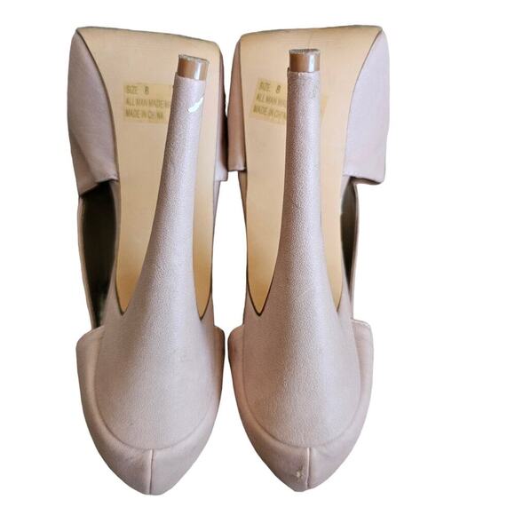 Charlotte Russe Pumps - Picture 6 of 8